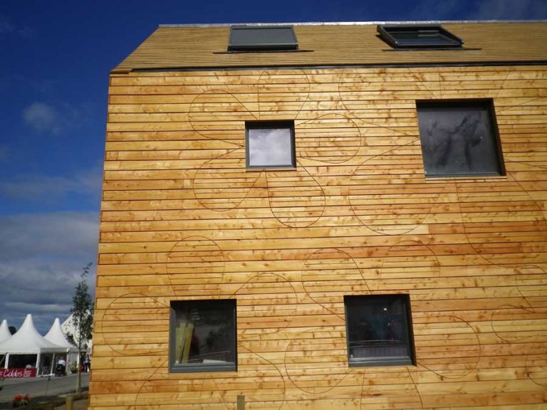 Flower House - Scotland’s Housing Expo winner for state-of-the-art sustainable housing.